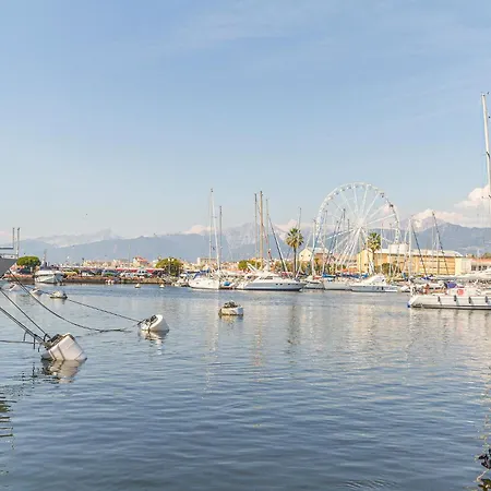 アパート Awesome In