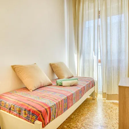 Apartment Awesome In With Wifi